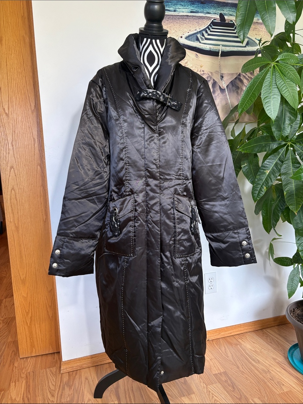 SAXUE Women's Long Black Puffer Coat LIKE NEW CONDITION